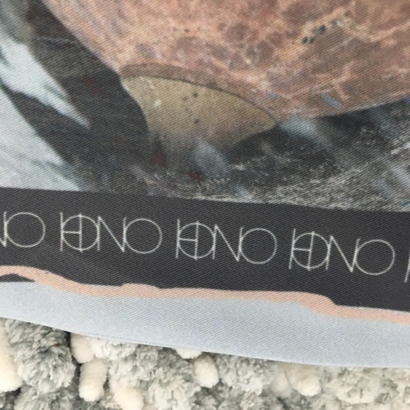 Scarf - Picture 3 of 3